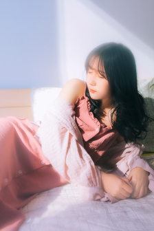 下女们